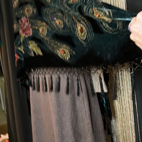 Velvet Peacock Beaded Shawl - Picture 7 of 11